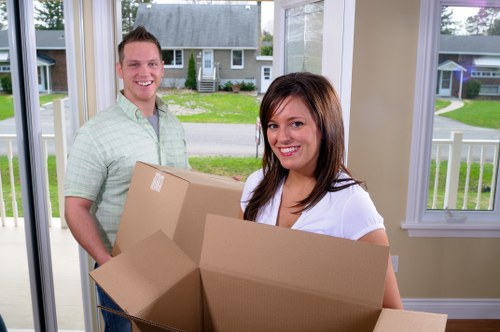 Protective packing materials and boxes for fragile items in Waterloo