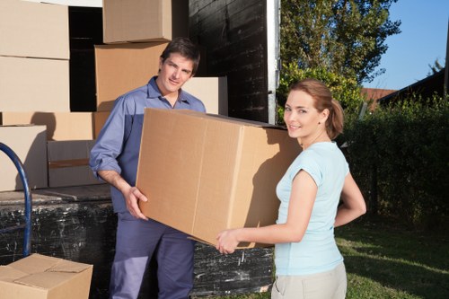 Local moving help for Waterloo flats and apartments